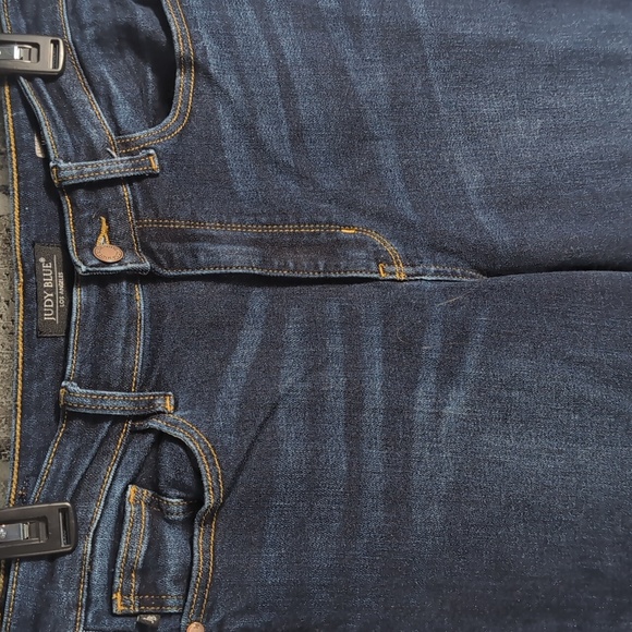 Judy Blue Wide Leg Raw Hem Jeans, Sz. 11/30. - Picture 3 of 7